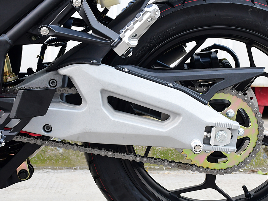 SR300 (9)